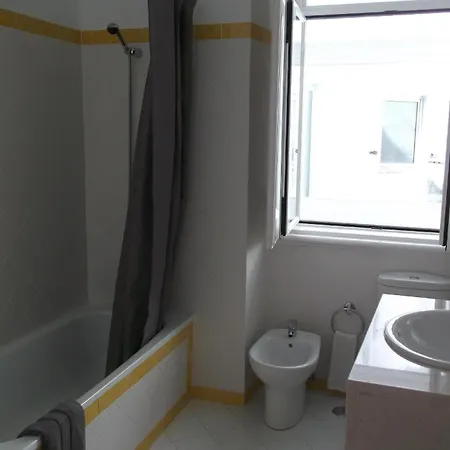 Angola 3 Dachgeschoss Apartment